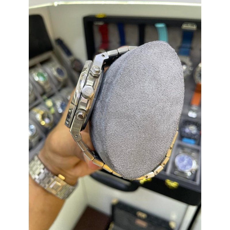 04-100-1.jpg 04-100-1.jpg